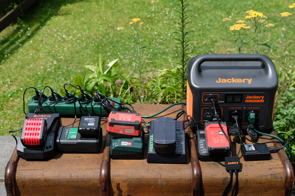 Ob Bosch, HiKOKI, Metabo/CAS, Festool, Einhell oder Fujifilm - die Powerstation liefert qualitativ hochwertigen Strom mit stabiler Sinuskurve.