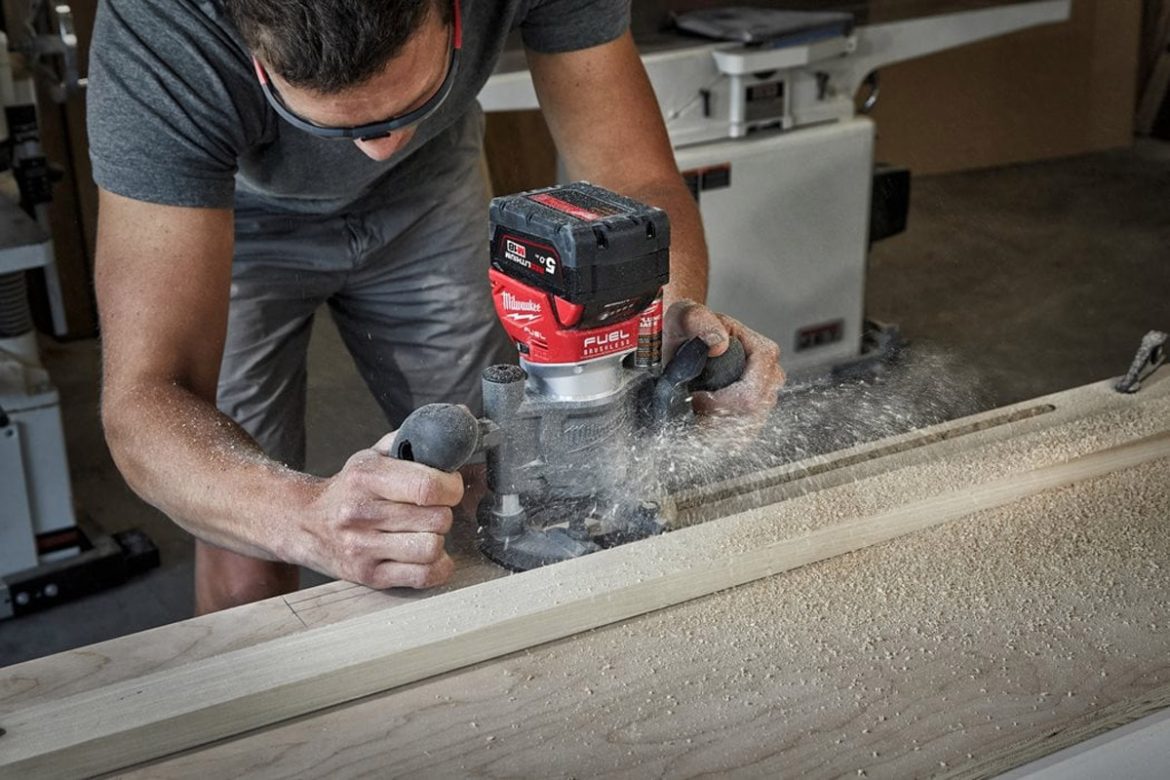 Vergleich Akku-Oberfräsen von DeWALT, Flex, HiKOKI, Makita, Milwaukee